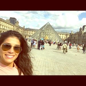 Meet your Posher, Amber